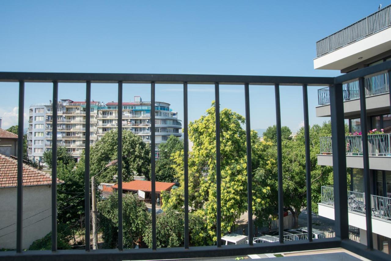 Apartament Intense Yukarı Cuma Dış mekan fotoğraf